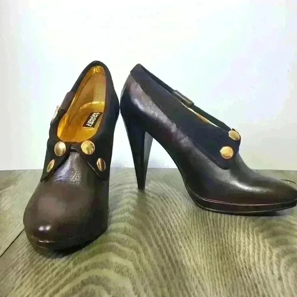 NAUGHTY  MONKEY brown leather ankle booties. Size 7 - Picture 2 of 10